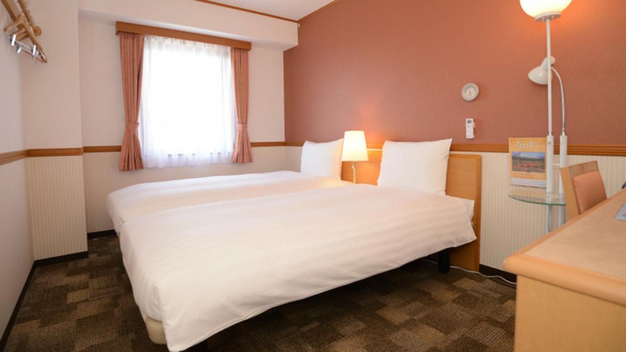Toyoko Inn Sendai Higashi-Guchi No.1 Exterior foto