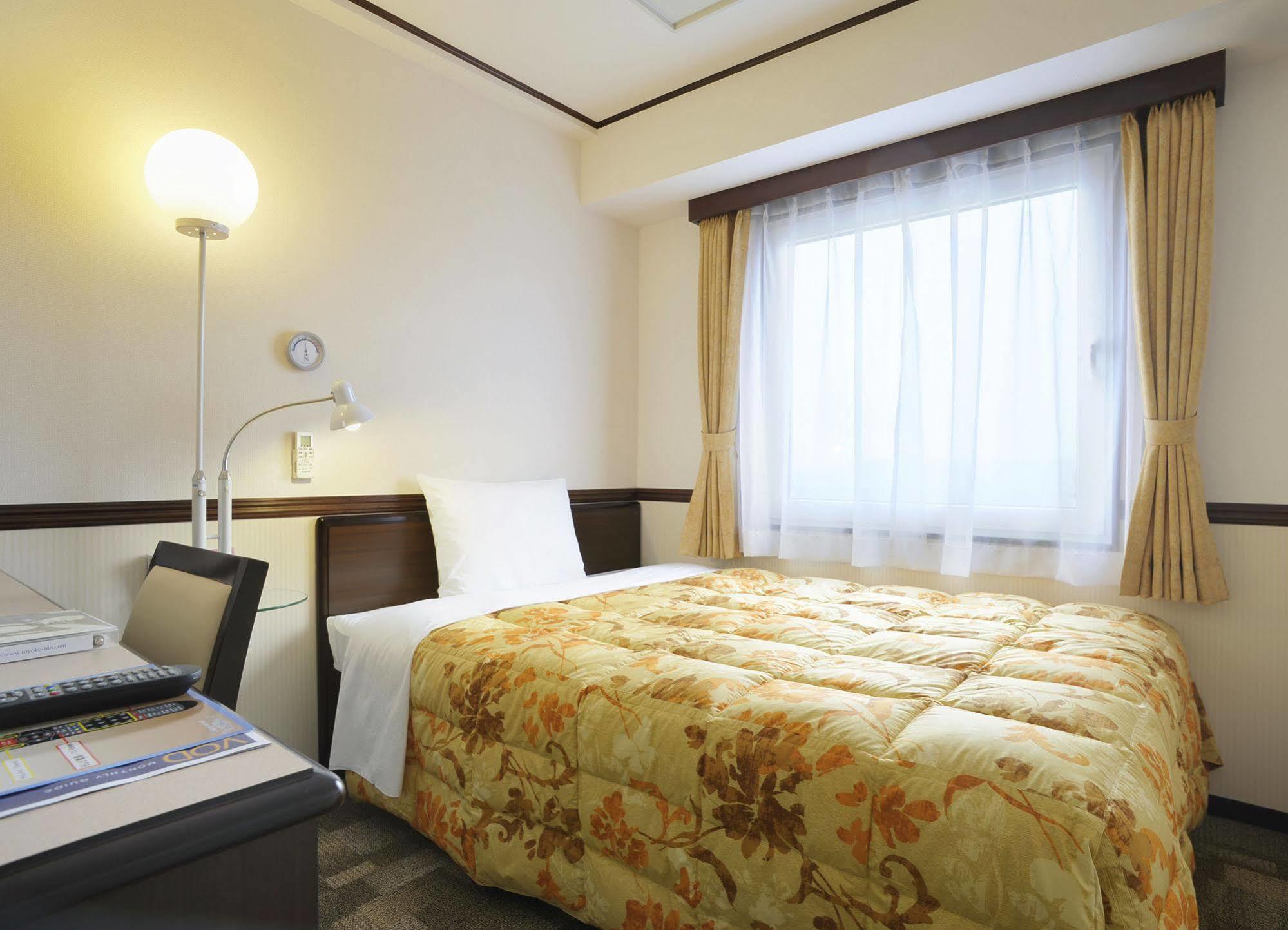 Toyoko Inn Sendai Higashi-Guchi No.1 Exterior foto