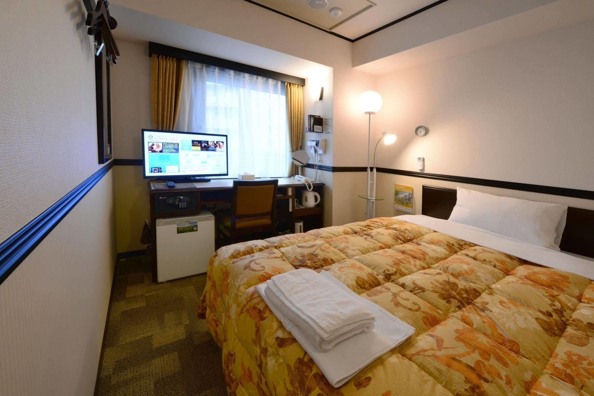 Toyoko Inn Sendai Higashi-Guchi No.1 Exterior foto